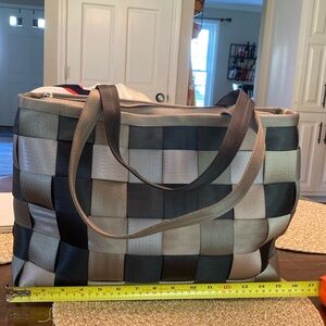 Vintage Harveys Seatbelt Large Messenger Tote Bag - only used once